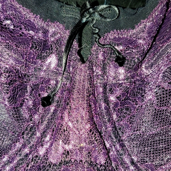 [40D] Ashley Graham Underwired Non Padded Full Cup Bra with Lace details - Picture 4 of 10